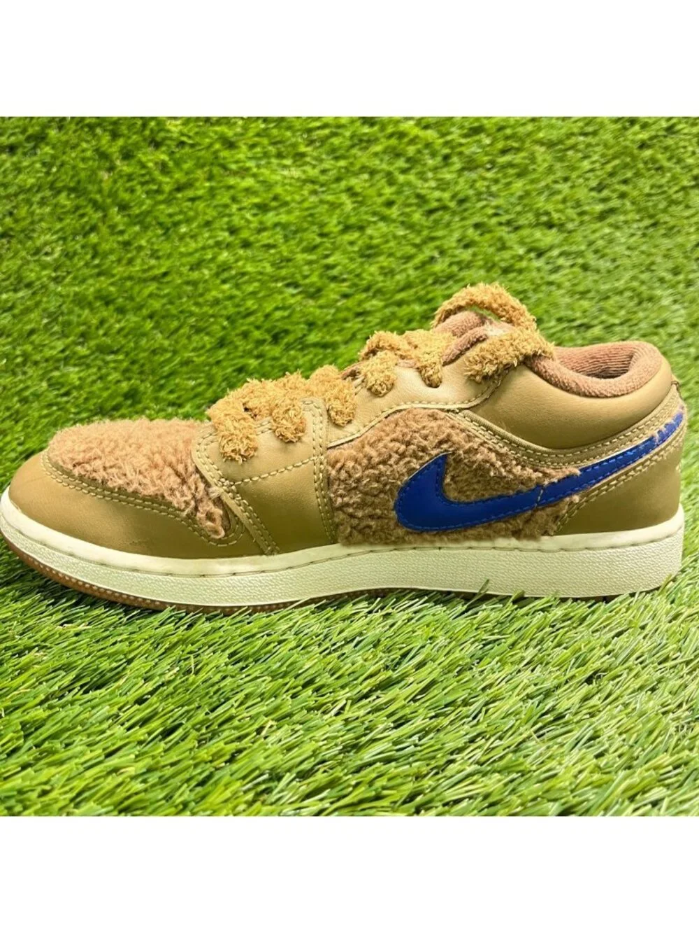 Nike Air Jordan 1 Low Utility Girls Size 4Y Brown Pink Athletic Shoes Sneakers